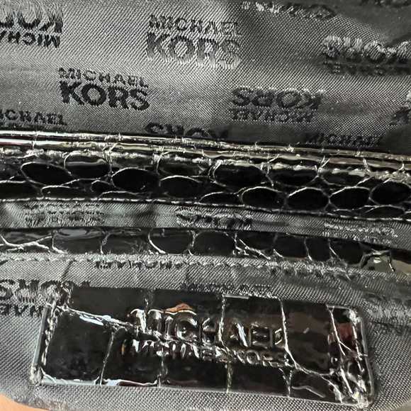 Michael Kors BLACK Patten Leather Croc Embossed Clutch Gold Chain Logo CC Wallet - Picture 11 of 16